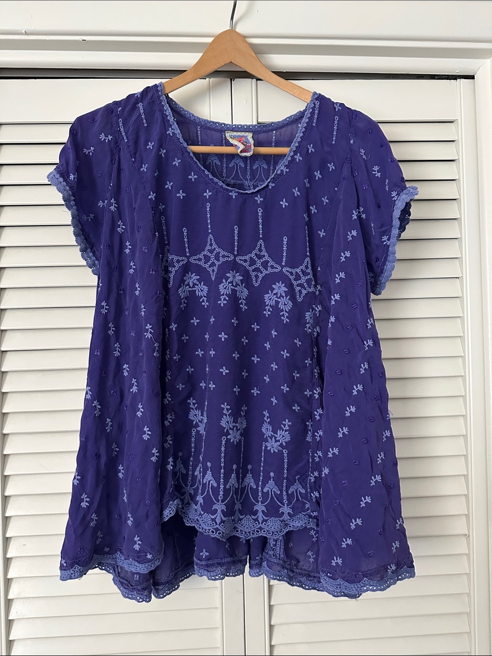 Johnny Was Purple Embroidered Tunic Top EUC